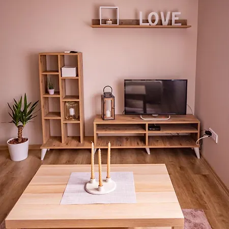Charna Apartment Beograd Železnik 外观 照片